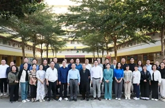 黔粤交流  教育共融——贵州省仁怀市中小学“三名”工作室研修团队走进湛江市爱周高级中学
